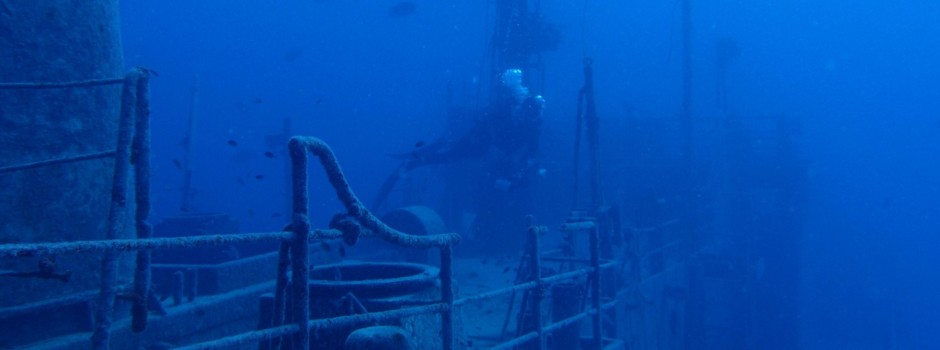 Toho tabou épave plongée sous marine Nouméa Nouvelle-Calédonie.jpg